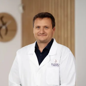 Igor Vučajnk, dr. med.
