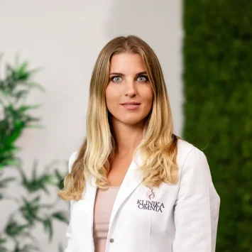 Urša Poteko, dr. med.